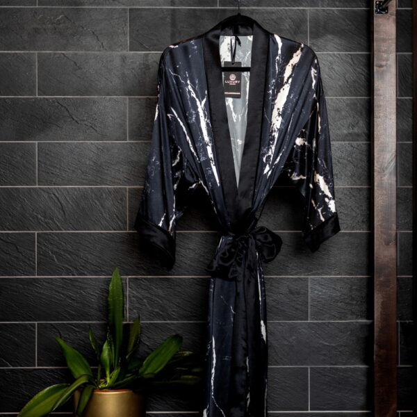 Luxury Dreams siidkimono