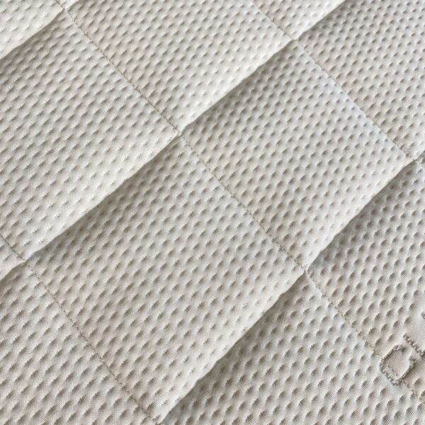Kattemadrats Latex Pure