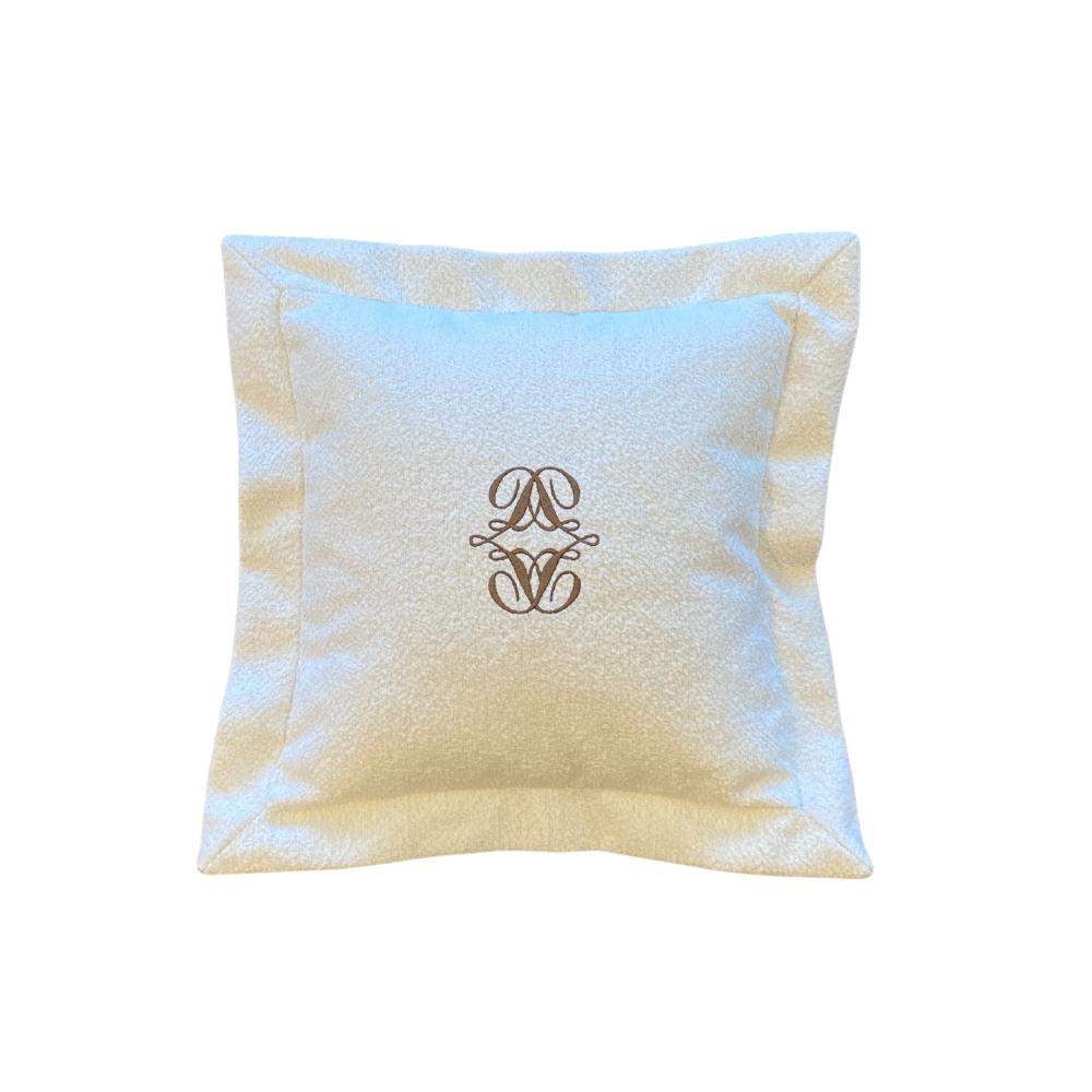 Dekoratiivpadi 40x40 cm